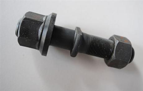 L113